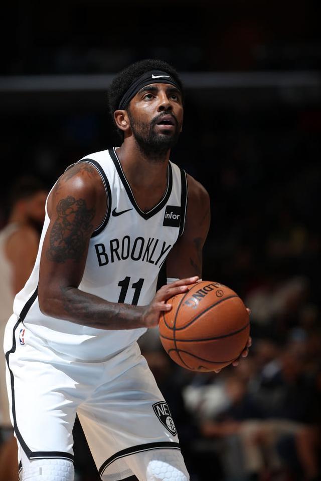 为年轻球员 为年轻球员