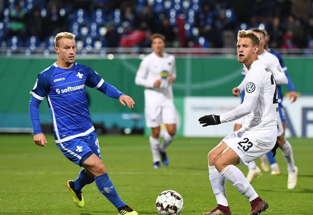 进攻潮水般 进攻潮水般