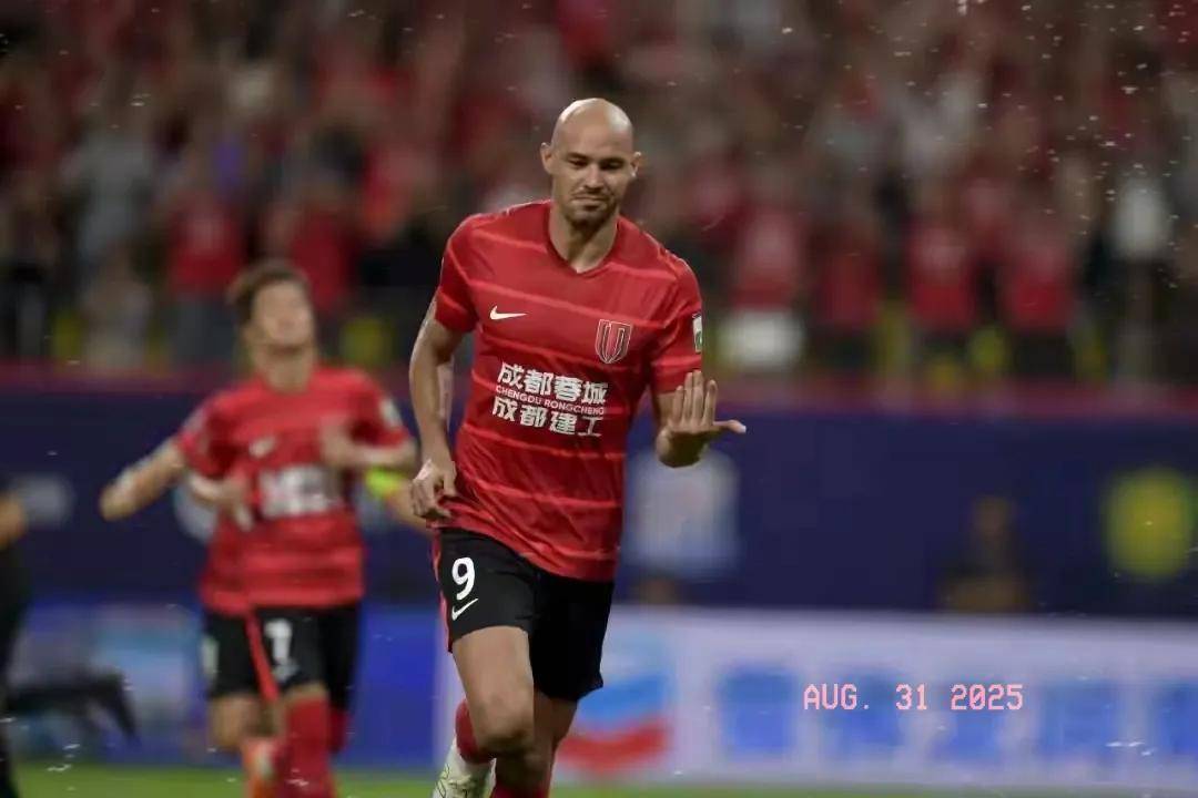 家感到振奋 家感到振奋