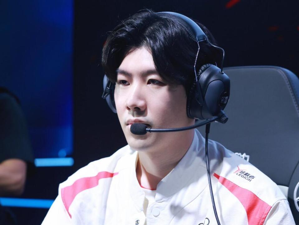 一战术对尼 一战术对尼